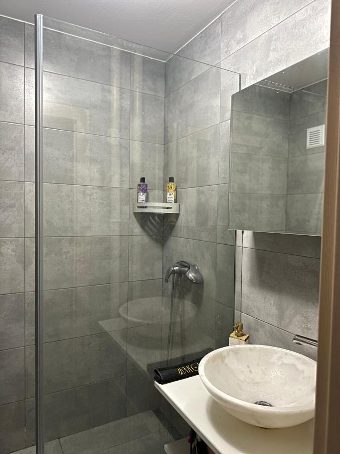 Ferienwohnung Apartrip Komenskeho Košice Exterior foto